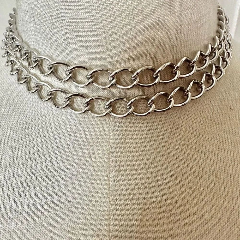 Monet vintage silver tone long chain link necklace